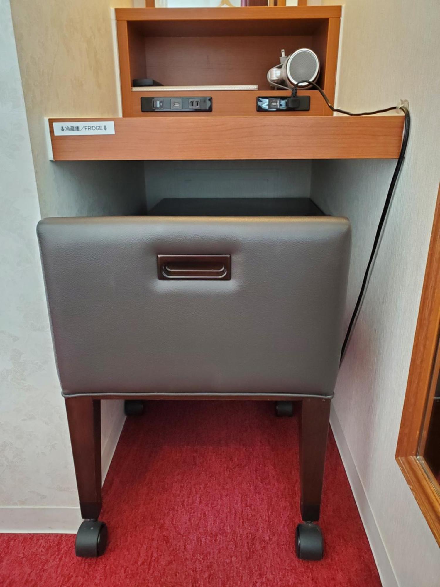 Benikea Calton Doutonbori Hotel Ōsaka